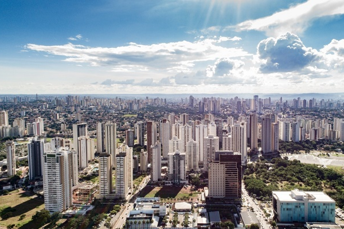 Observatório das Metrópoles diz que expansão urbana e especulação imobiliária são desafios em Goiânia