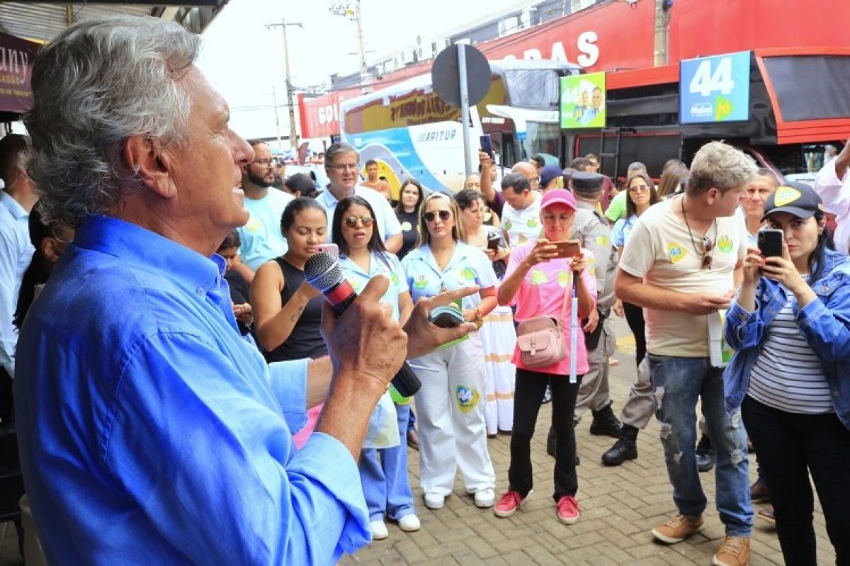 Caiado alerta para escândalos e chama aliança de Fred e Gayer de “quadrilha” política