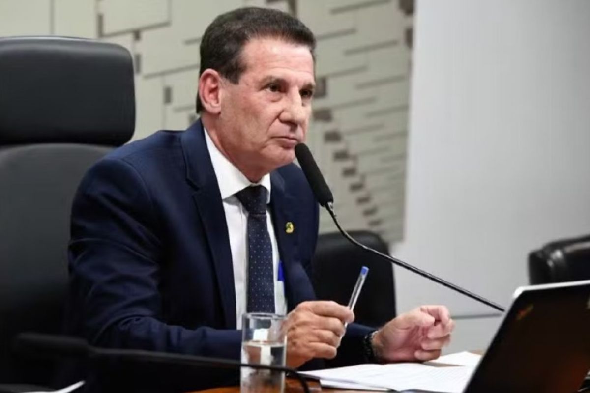 Vanderlan derruba no Senado regra que proibia clubes de tiro perto de escolas de crianças