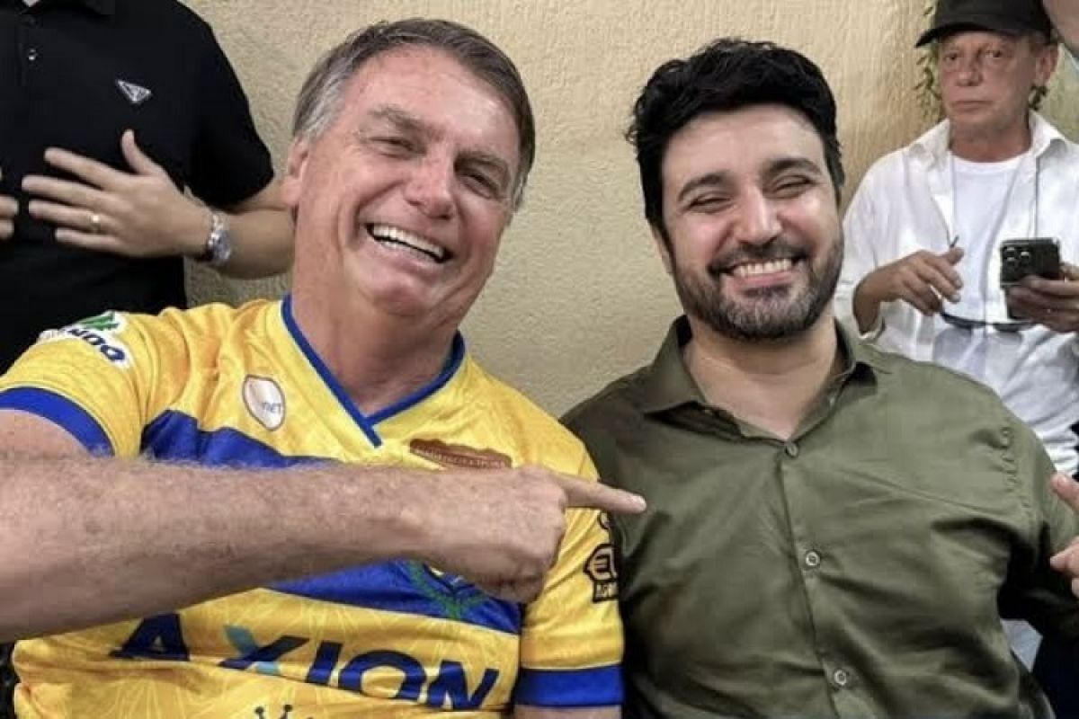 Aliado de Fred Rodrigues, Bolsonaro demitiu ministro que mentiu sobre diploma