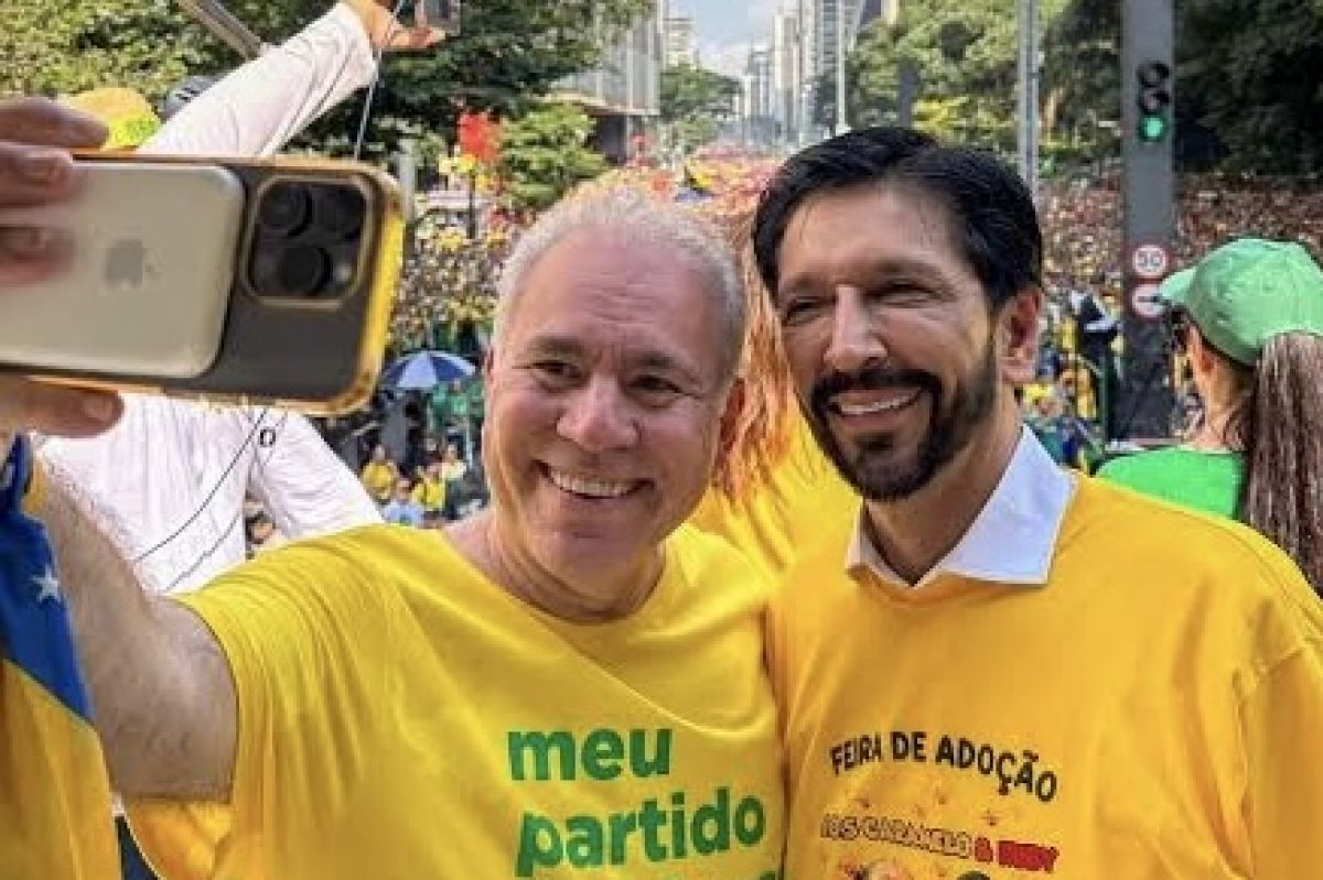 Marconi não gostou da presença do prefeito de SP em ato de Bolsonaro, mas político dá de ombros