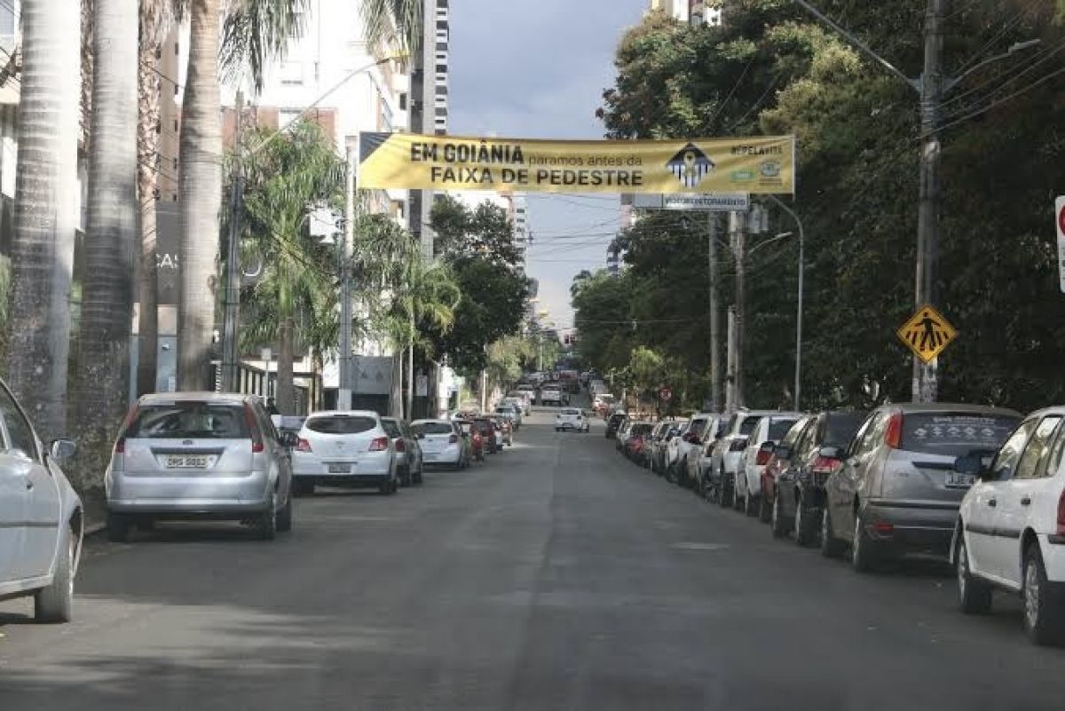 Falta de sinalização em ruas recapeadas causa preocupação em Goiânia