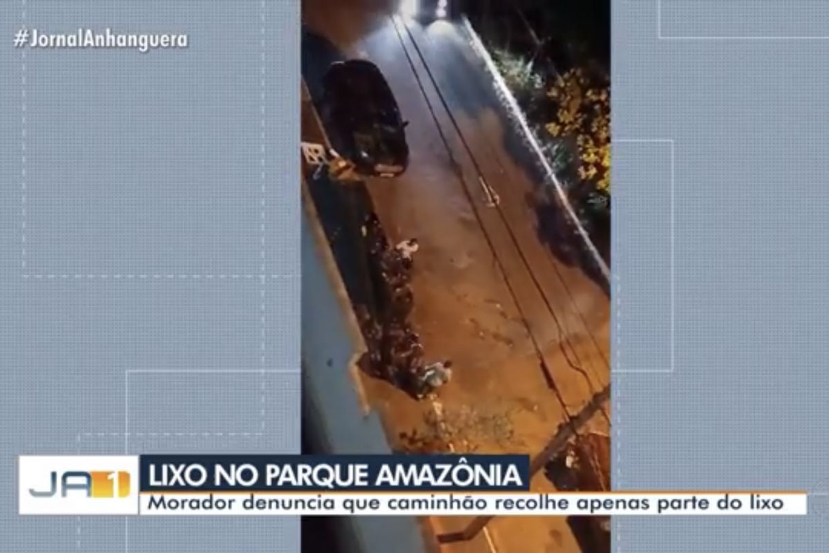 Morador flagra caminhão da Comurg deixando parte do lixo em rua do Parque Amazônia