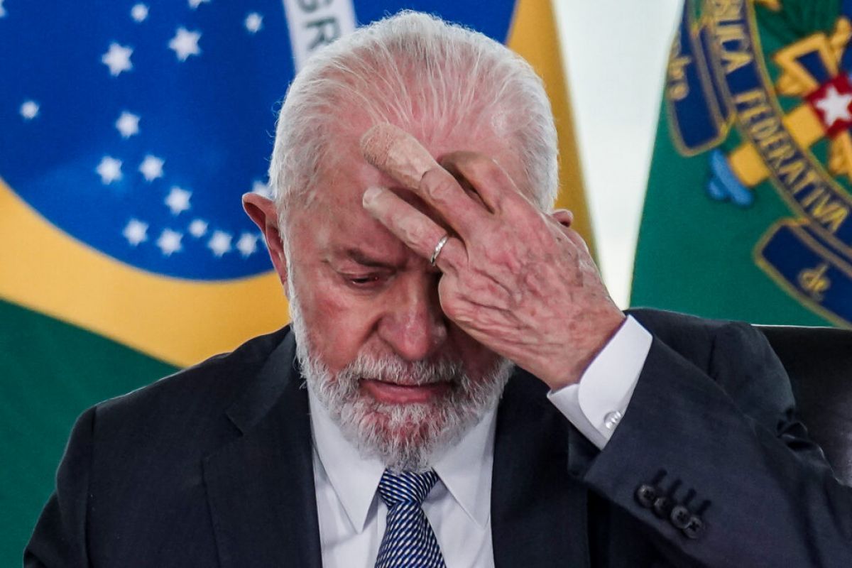 Lula é reprovado por 51,3% dois goianienses