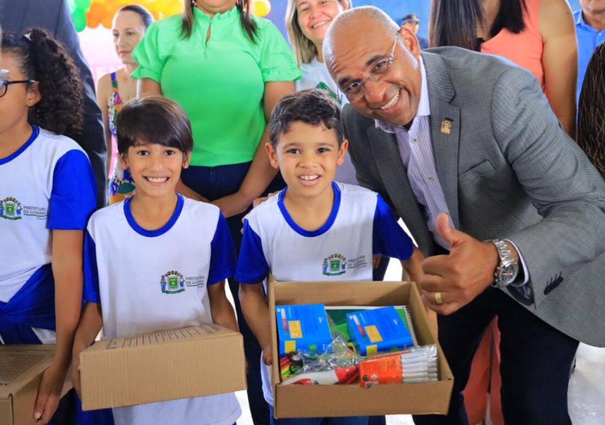 Cmeis e escolas infantis de Goiânia dispensam alunos por falta de professores