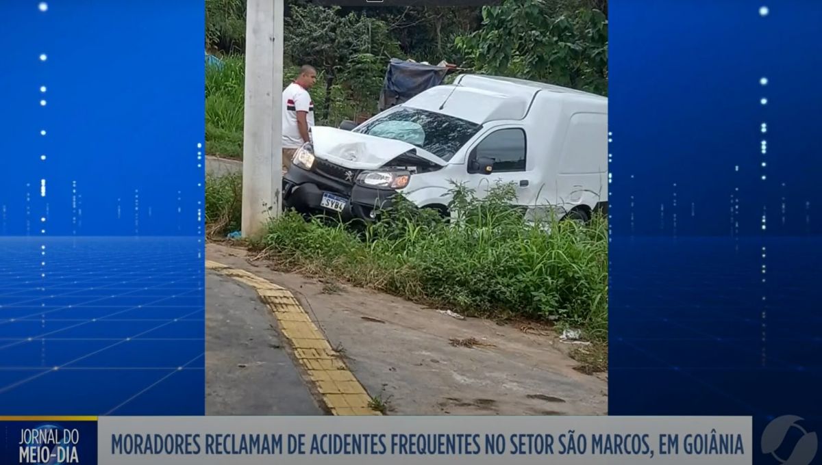 Moradores reclamam de acidentes frequentes no setor São Marcos, em Goiânia