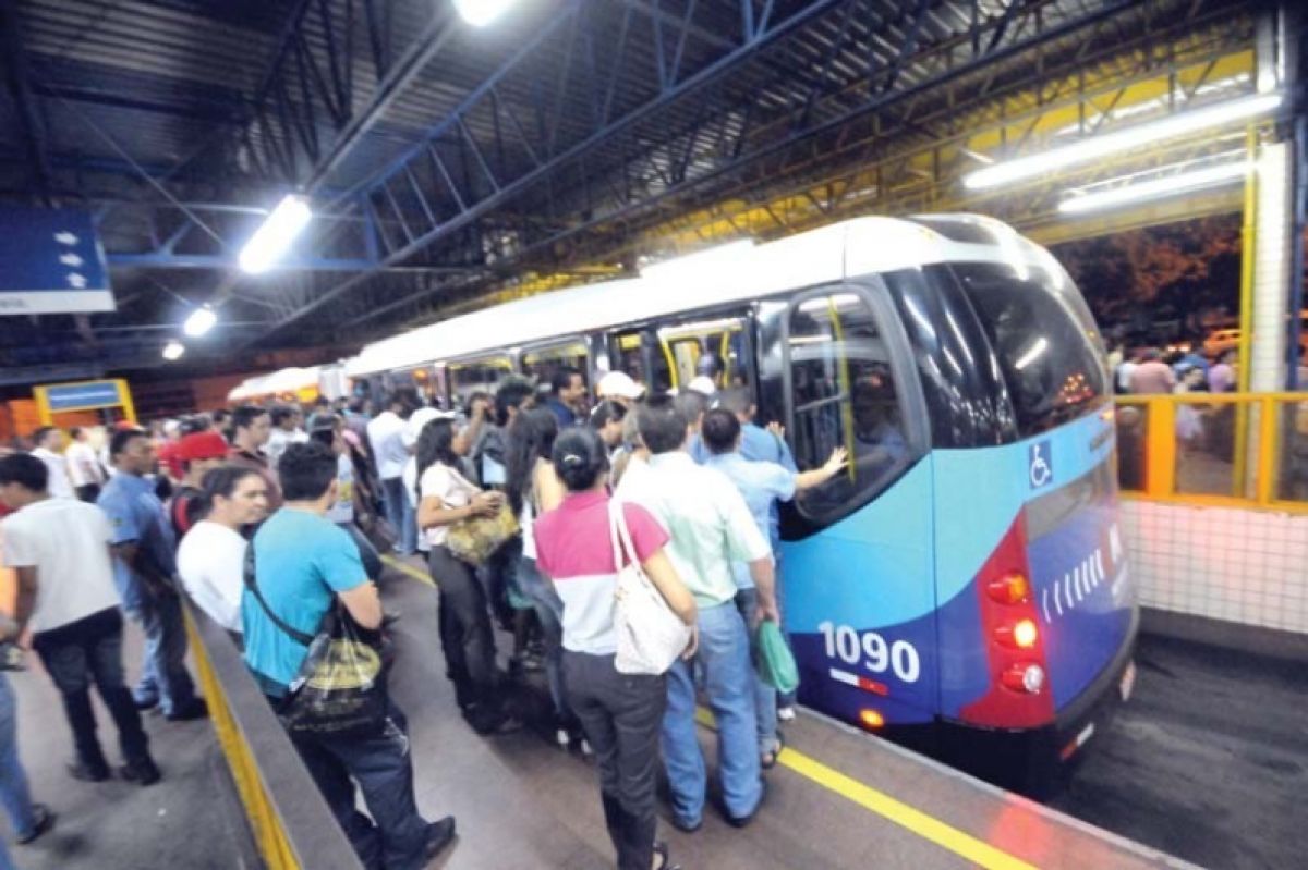 Motoristas iniciam greve no transporte coletivo de Goiânia a partir de sexta-feira, 28