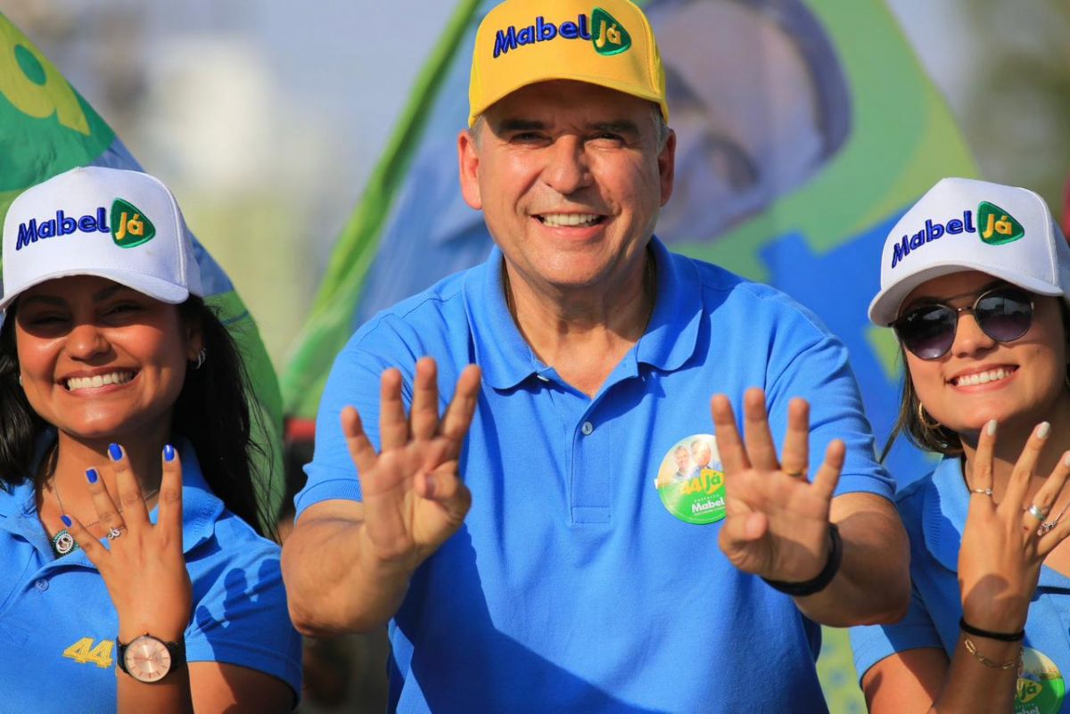 Sandro Mabel tem 24% e Adriana Accorsi, 22%, em Goiânia, aponta pesquisa Quaest