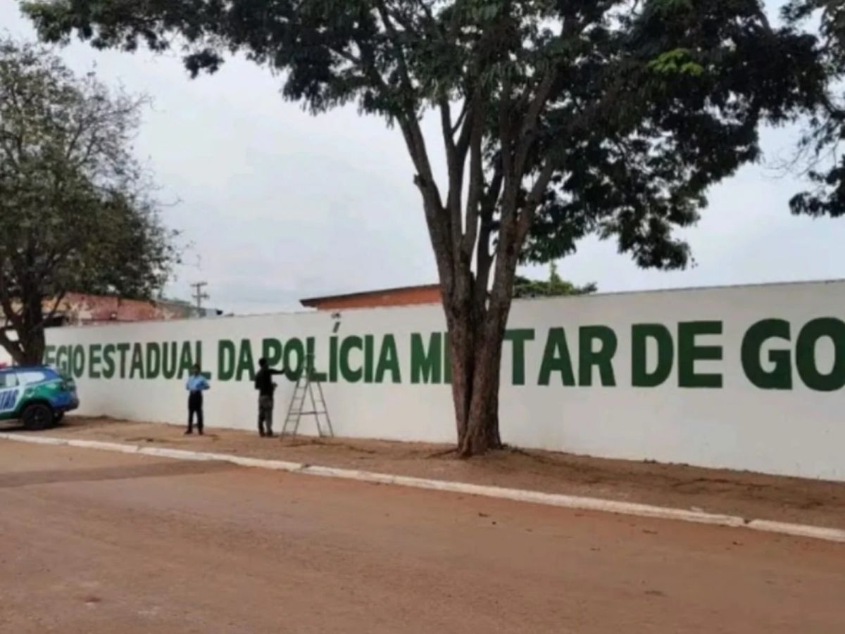 Justiça manda indenizar adolescente obrigado a cortar cabelo para estudar em colégio militar