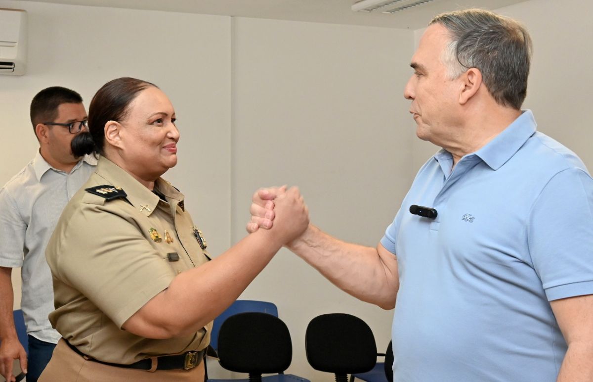 Conheça Cláudia Lira, pré-candidata a vice de Sandro Mabel em Goiânia   