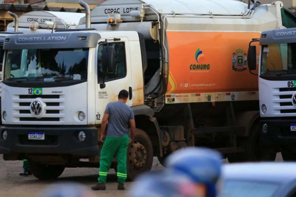 Crise na limpeza urbana de Goiânia: falta de recursos paralisa serviços da Comurg