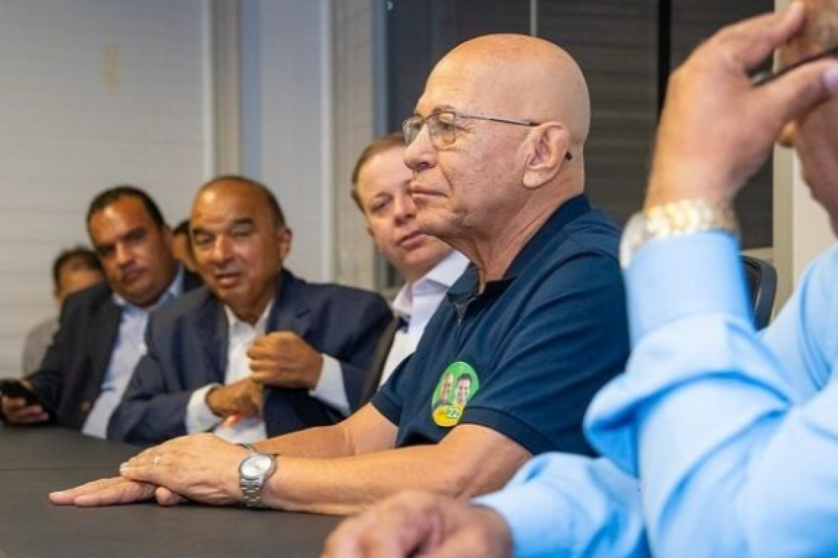 Professor Alcides faz mudanças na equipe de comunicação para o segundo turno em Aparecida de Goiânia