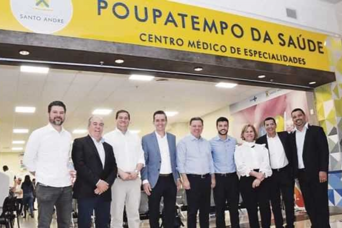 Matheus Ribeiro abandona campanha em Goiânia para visitar PoupaTempo em SP